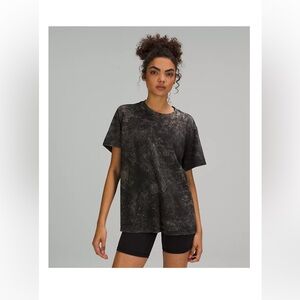 Black Tie-Dye Women's Top✨lulu lemon all yours cotton T, size 8✨mint condition✨